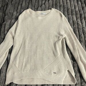 Hollister sweater